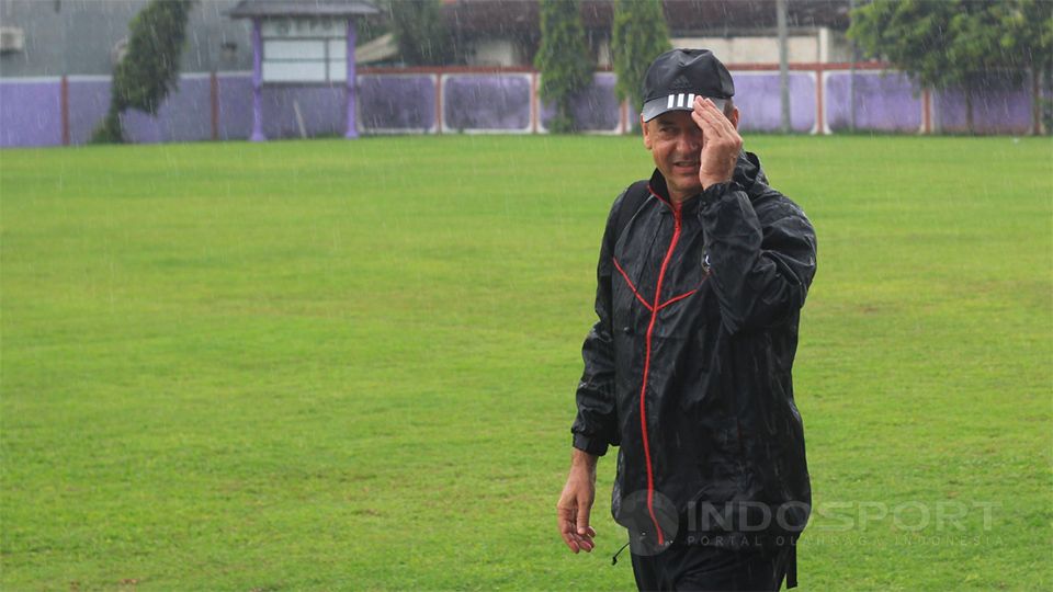 Pelatih Bali United FC, Hans Peter Scaller. Copyright: &copy; Muhammad Fahmi/INDOSPORT