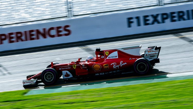 Sebastian Vettel tercepat dalam sesi latihan bebas ketiga di Sirkuit Melbourne, Australia. Copyright: © Twitter/@ScuderiaFerrari
