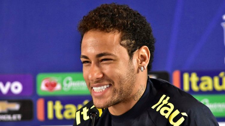 Neymar mendesak Barcelona untuk merekrut Philippe Coutinho ke Camp Nou. Copyright: © Eduardo Carmim/Brazil Photo Press/LatinContent/Getty Images