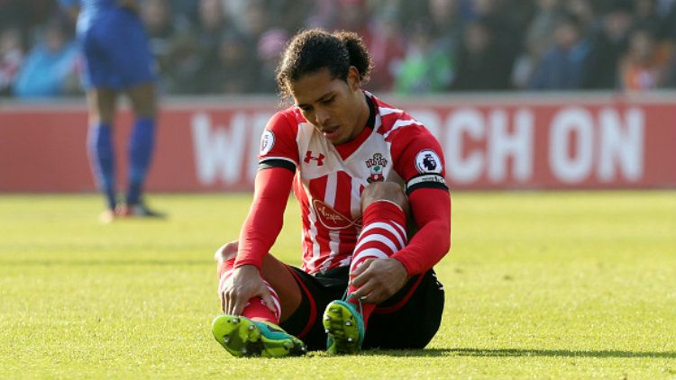 Bintang Southampton, Virgil van Dijk. Copyright: © Plumb Images/Leicester City FC via Getty Images