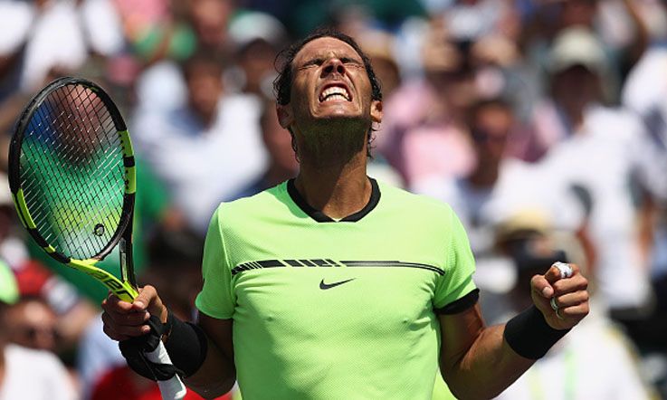 Petenis asal Spanyol, Rafael Nadal merayakan kemenangan di babak semifinal. Copyright: © Julian Finney/Getty Images