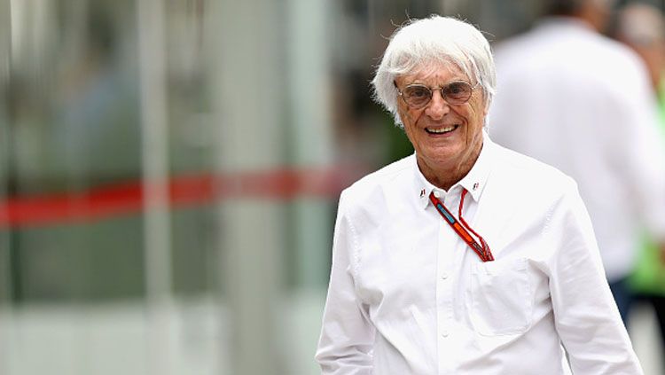 Mantan bos Formula 1 (F1), Bernie Ecclestone membagikan tips khusus usai merayakan kelahiran putra pertama di usia 89 tahun. Copyright: © Mark Thompson/Getty Images