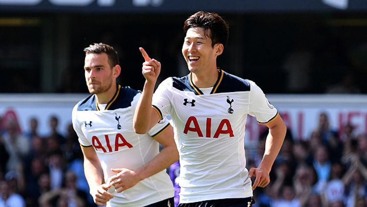 Sonaldo cetak dua gol ke gawang Watford. Copyright: © Dan Mullan/Getty Images