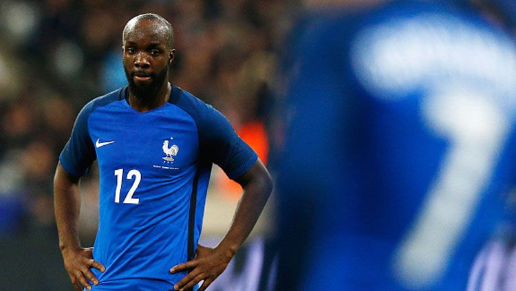 Gelandang serang Timnas Prancis, Lassana Diarra  pada laga persahabatan melawan Rusia. Copyright: © Dean Mouhtaropoulos/Getty Images