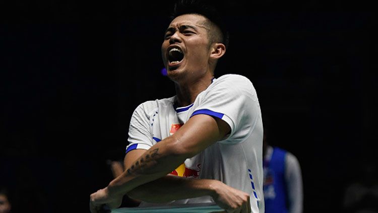 Lin Dan melakukan selebrasi usai kalahkan Lee Chong Wee. Copyright: © Allsport Co./Getty Images