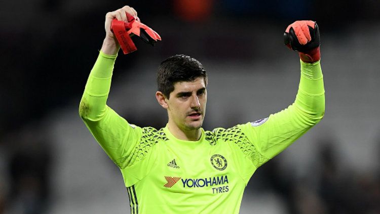 Kiper andalan Chelsea, Thibaut Courtois. Copyright: © Darren Walsh/Chelsea FC via Getty Images