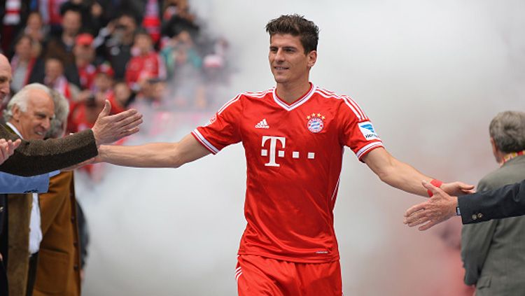 Mario Gomez saat masih bersagam Bayern Munchen. Copyright: © Stuart Franklin/DFL via Getty Images