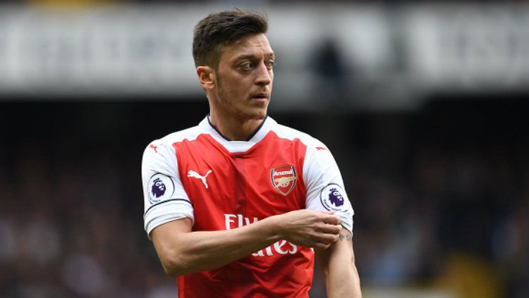 Mantan playmaker Real Madrid, Mesut Ozil yang kini telah memperkuat Arsenal. Copyright: © Stuart MacFarlane/Arsenal FC via Getty Images