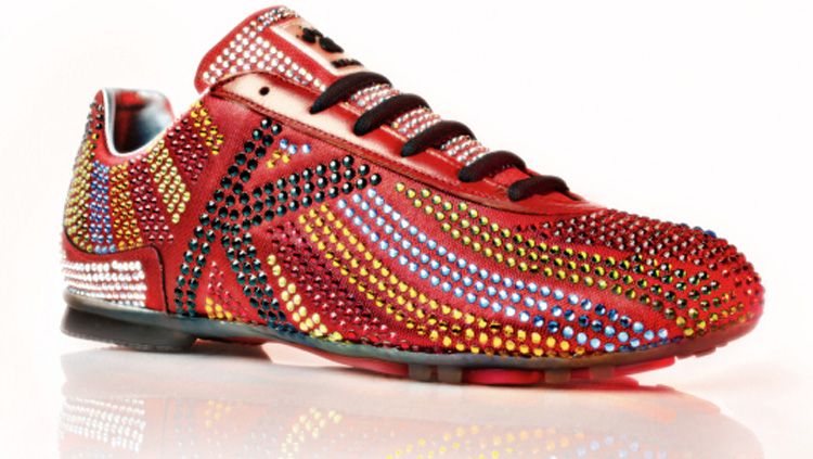 Kelme Swarovski Boots. Copyright: © Footy Boots