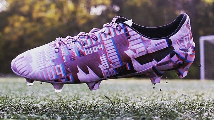 Puma evoSPEED Camo 3D Boots. Copyright: © Footy Boots