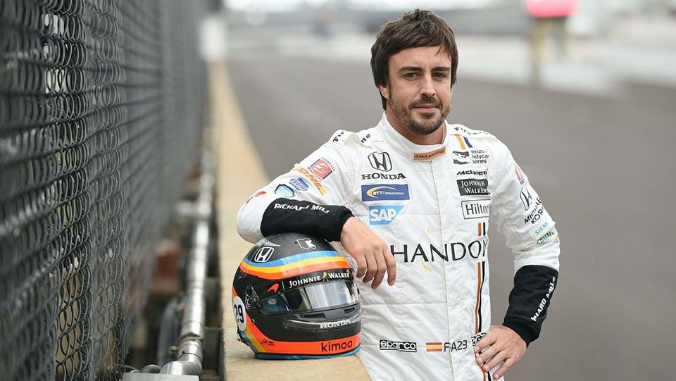 Fernando Alonso saat menjajal balapan Indianapolis 500. Copyright: © wtf1.com