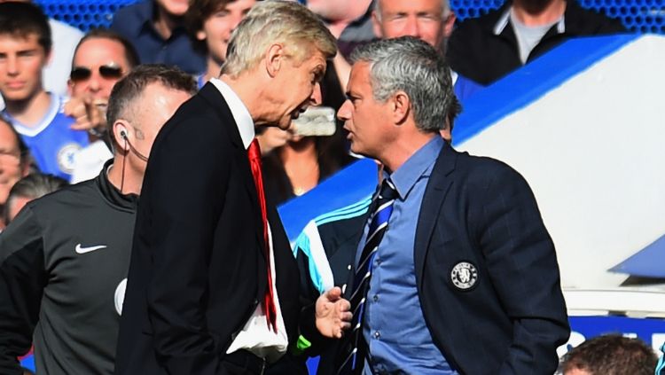 Pelatih Arsenal, Arsene Wenger dan Jose Mourinho, pelatih Man United. Copyright: Â© INDOSPORT