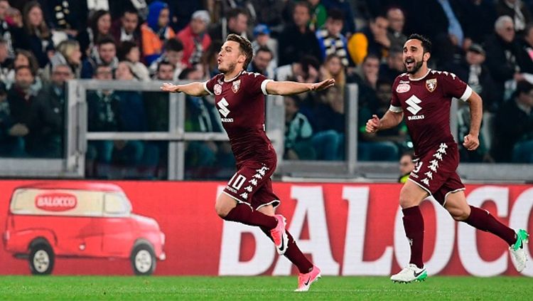 Adem Ljajic cetak gol perdana ke gawang Juventus. Copyright: © MIGUEL MEDINA/AFP/Getty Images