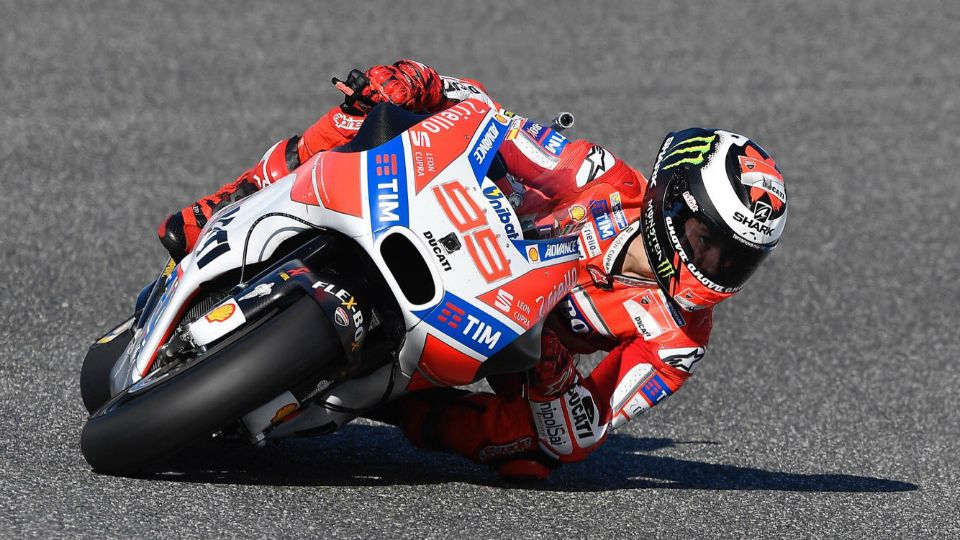 Pembalap Ducati, Jorge Lorenzo. Copyright: © Twitter/Ducati Motor