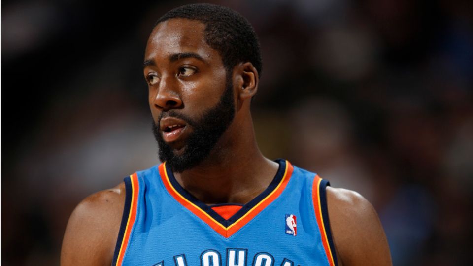 James Harden saat masih berseragam Oklahoma City Thunder. Copyright: © David Zalubowski/AP