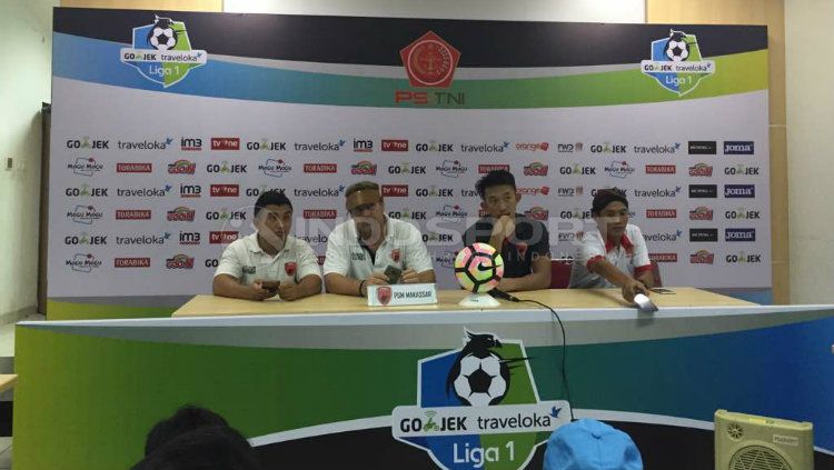 Robert Rene Alberts, pelatih PSM Makassar. Copyright: &copy; Muhammad Adi Yaksa/INDOSPORT