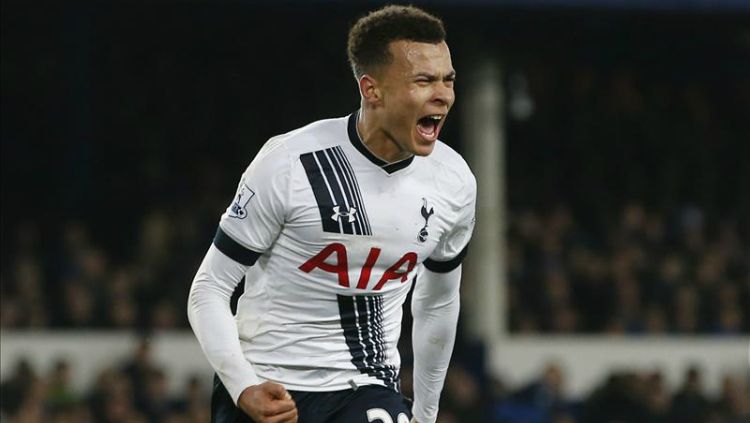 Penggawa Tottenham Hotspur, Dele Alli. Copyright: © Squawka