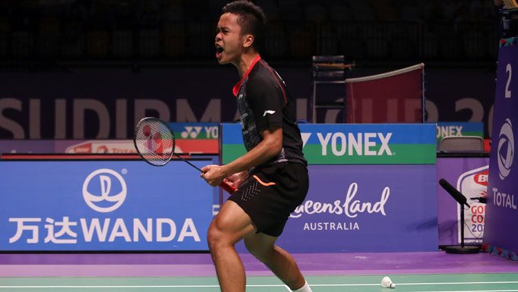 Ekspresi Anthony Ginting  setelah mengalahkan Viktor Axelsen. Copyright: © HUMAS PBSI