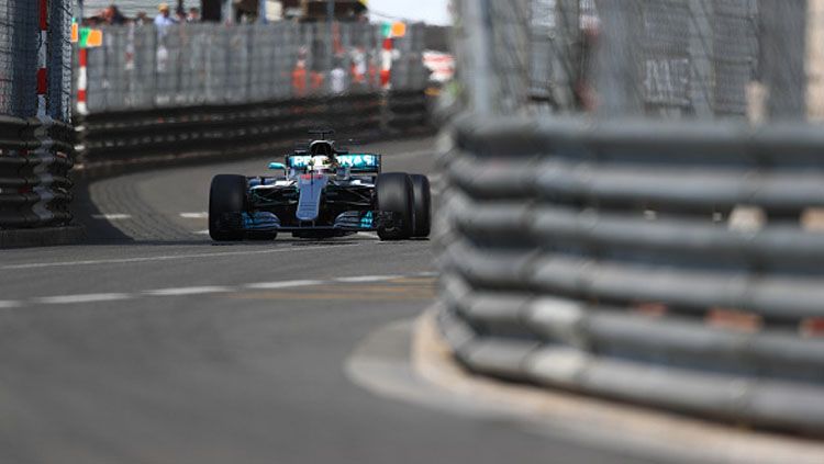 Pembalap Mercedes, Lewis Hamilton. Copyright: © Octane/Action Plus via Getty Images