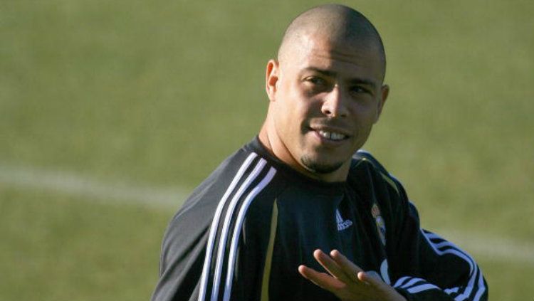 Mantan pemain Real Madrid, Ronaldo Luis Nazario de Lima. Copyright: © PIERRE-PHILIPPE MARCOU/AFP/Getty Images