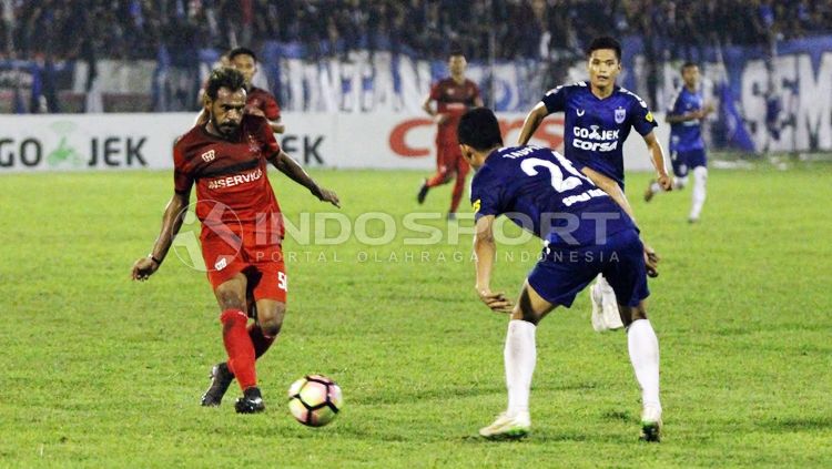 Derby Jateng antara PSIS Semarang melawan Persijap Jepara. Copyright: © Ghozi/INDOSPORT