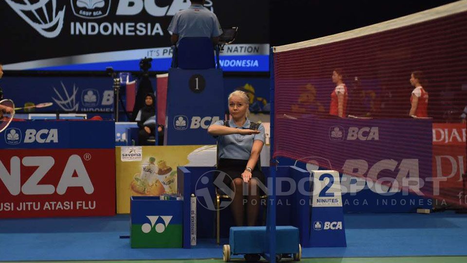 Iris Metspalu, salah satu wasit Indonesia Open 2017 yang menjadi sorotan. Copyright: © Herry Ibrahim/Indosport.com