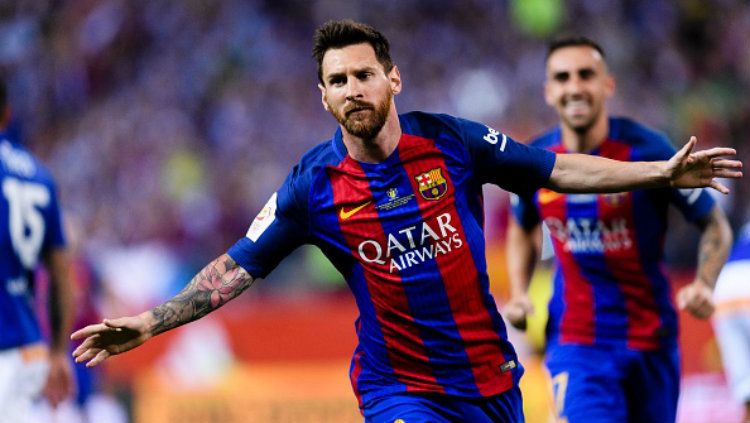 Bintang Barcelona, Lionel Messi melakukan selebrasi di final Copa del Rey. Copyright: © Power Sport Images/Getty Images