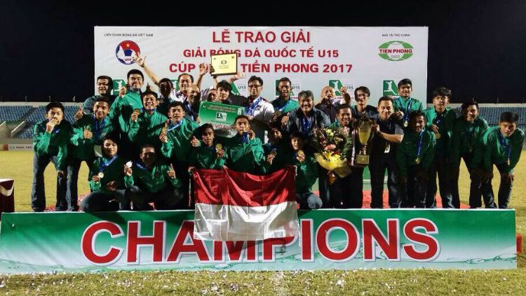 Timnas Indonesia U-16 juara Tiang Phong Plastic Cup 2017. Copyright: © PSSI