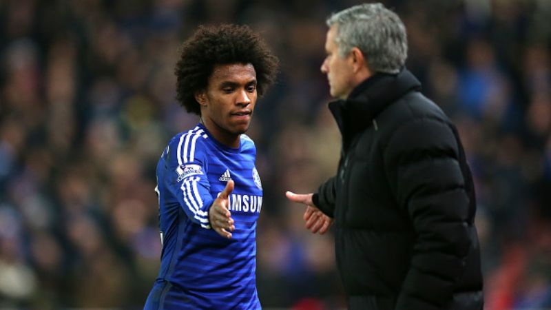 Tottenham Hotspur berencana mendatangkan bintang Chelsea, Willian, pada bursa transfer pemain Januari 2020 ini, memanfaatkan kedekatannya dengan Jose Mourinho. Copyright: © INDOSPORT