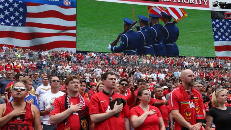 Para pendukung Manchester United di Amerika Serikat Copyright: © Indosport.com