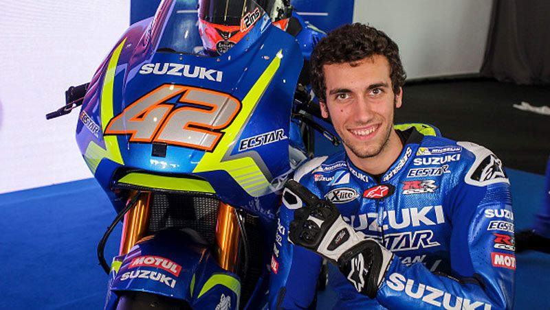 Alex Rins optimistis tim Suzuki Ecstar bakal tampil garang di MotoGP 2020 berkat amunisi baru mereka, yakni ban Michelin. Copyright: © getty images