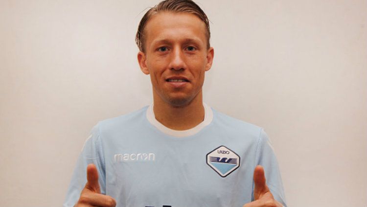 Eks Liverpool, Lucas Leiva resmi bergabung dengan Lazio. Copyright: © Marco Rosi/Getty Images