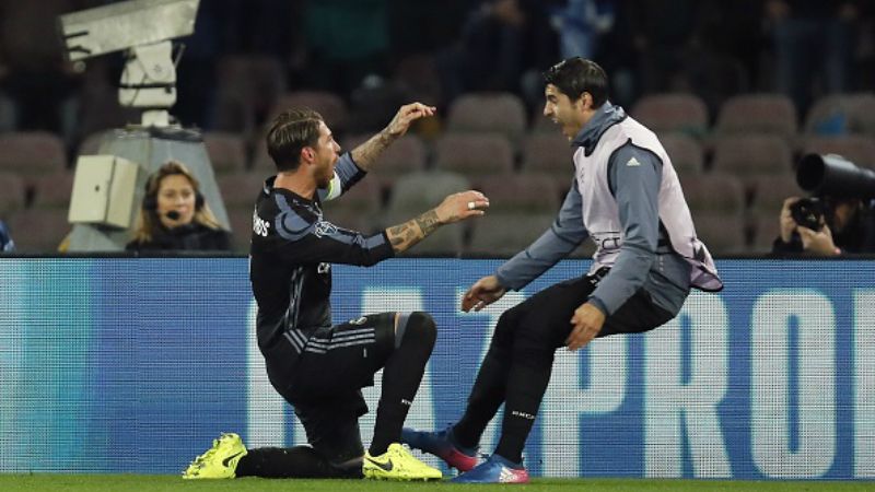 Alvaro Morata (kanan) saat merayakan gol Sergio Ramos. Copyright: © INDOSPORT