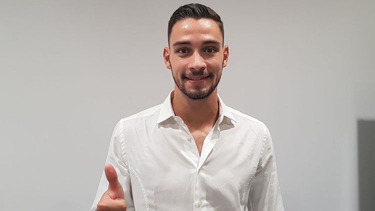 Mattia De Sciglio resmi diperkenalkan Juventus. Copyright: &copy; INDOSPORT
