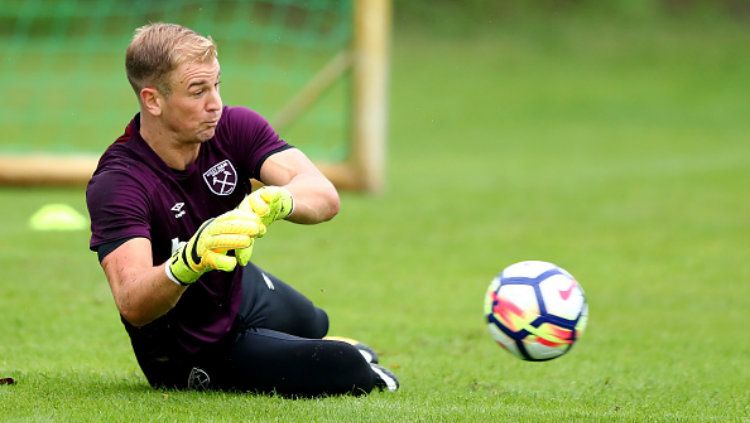 Kiper pinjaman West Ham United, Joe Hart. Copyright: © West Ham United FC/West Ham United via Getty Images