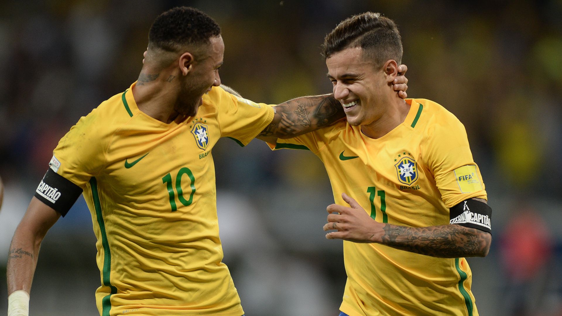 Coutinho dan Neymar kala membela Timnas Brasil. Copyright: © Getty Images