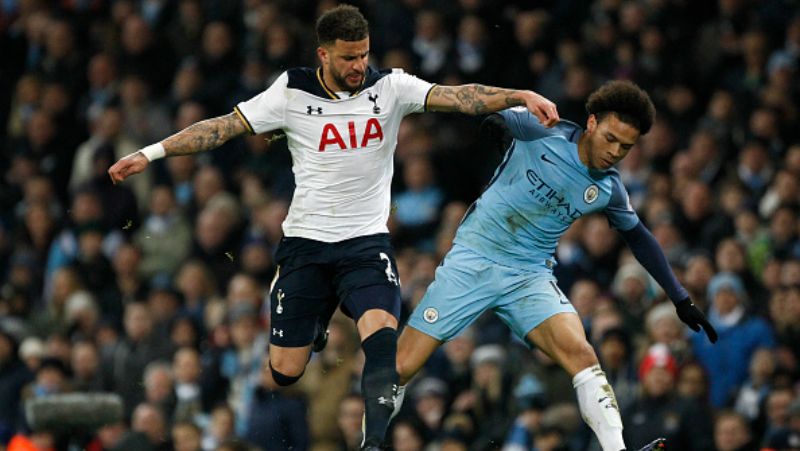 Tottenham dan Man City menjadi mendapat pemasukan 35 juta poundsterling dari sponsor masing-masing. Copyright: © INDOSPORT