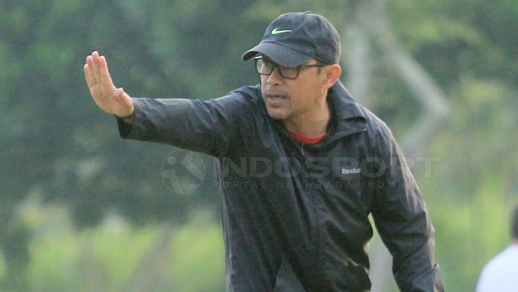 Pelatih Persela Lamongan, Aji Santoso. Copyright: © Ian Setiawan/INDOSPORT