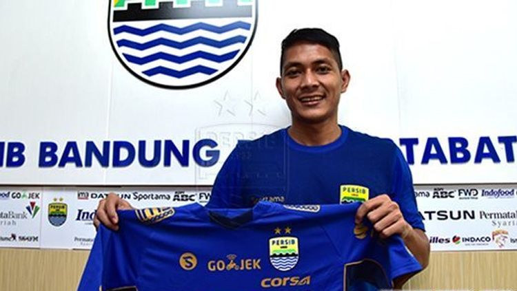 Purwaka Yudhi dirumorkan akan gabung bersama Arema FC. Copyright: © persib.co.id