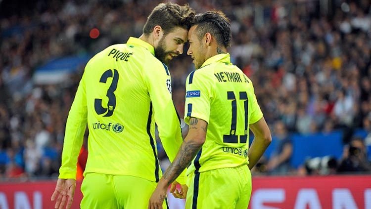 Kebersamaan Gerard Pique dan Neymar di Barcelona. Copyright: © Getty Images