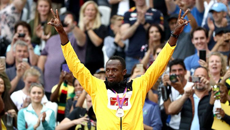 Usain Bolt menyarankan Manchester United mencarikan partner yang tepat untuk Paul Pogba agar bias bermain lebih moncer musim depan. Copyright: © Getty Images