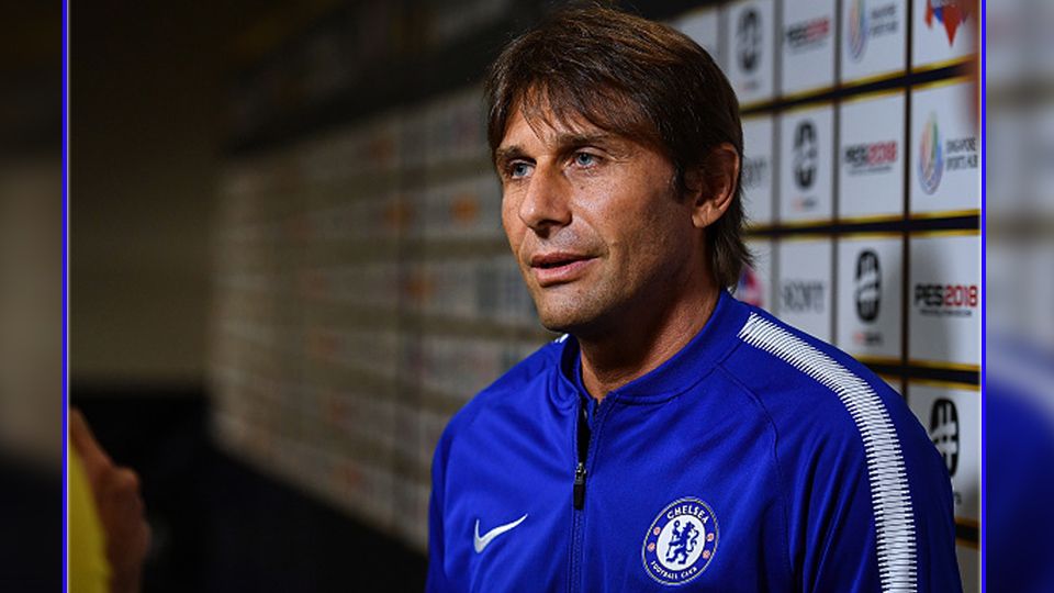 Antonio Conte, pelatih Chelsea. Copyright: © Getty Images