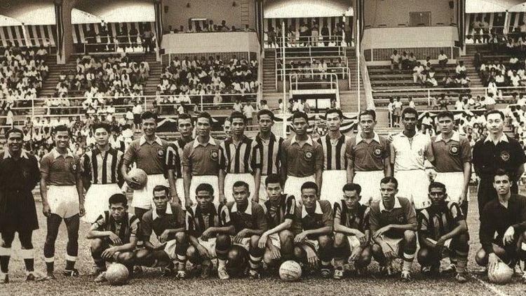 Skuat Timnas Malaysia di Merdeka Cup 1957. Copyright: © alchetron.com