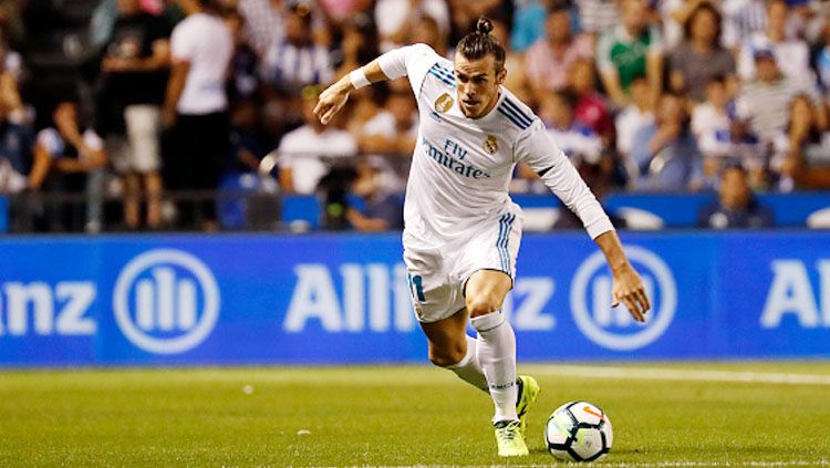Gareth Bale saat membawa bola. Copyright: © Getty Images