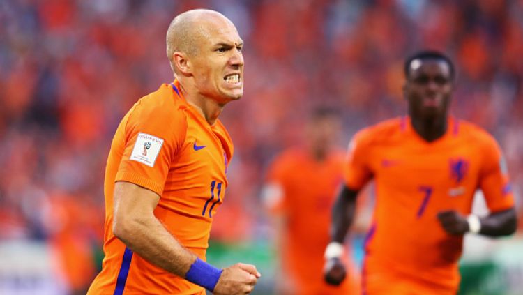 Arjen Robben kala membela Timnas Belanda. Copyright: © getty images
