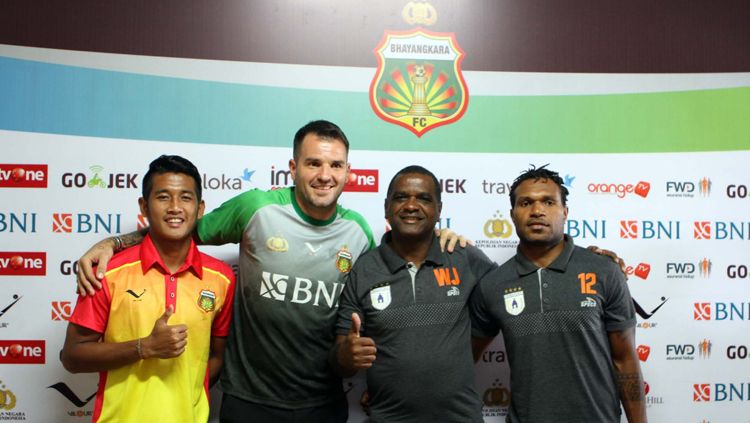 Konferensi pers Bhayangkara FC vs Persipura Jayapura. Copyright: © Media Bhayangkara