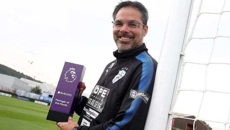 Kesuksesan David Wagner membawa Huddersfield Town tampil apik diganjar Barclays Manager of the Month. Copyright: © getty images