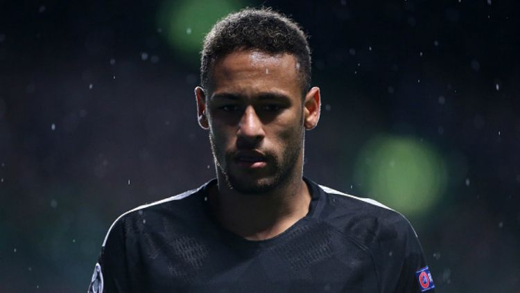 Neymar Jr ternyata bukan pemain yang gajinya termahal. Ada lagi di atasnya, lho. Copyright: © getty images