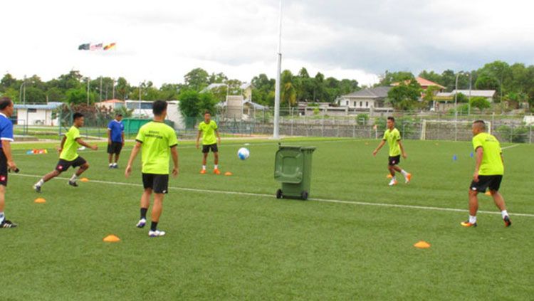 Pengembangan Sepakbola Brunei yang bekerja sama dengan Jepang. Copyright: &copy; JFA