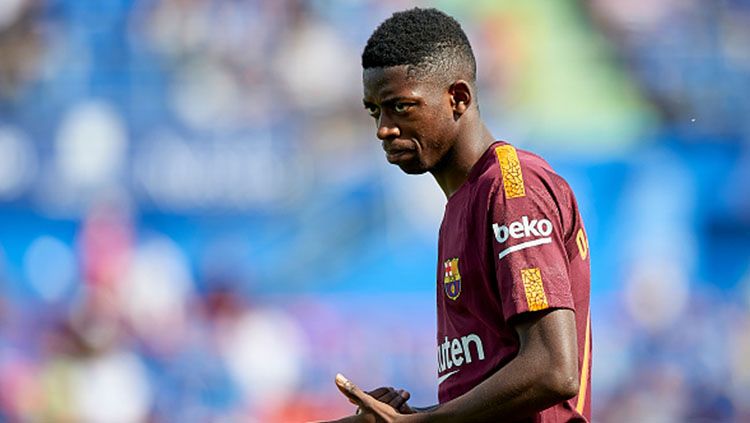 Teka-teki pelabuhan baru Ousmane Dembele usai meninggalkan Barcelona akhirnya terjawab. Winger berusia 24 tahun tersebut kemungkinan besar bakal merapat ke Chelsea. Copyright: © getty images